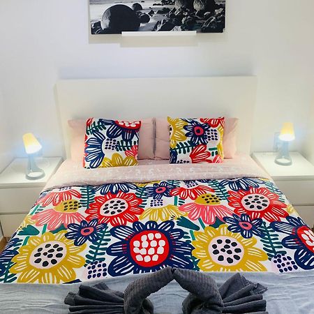 Ahllenrock Como Un Hotel, Pero Solo Para Ti Корнелья де Лиобрегат Экстерьер фото